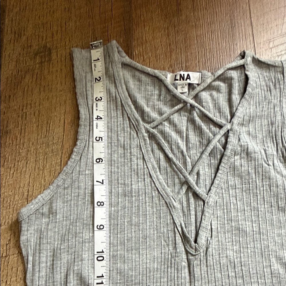 LNA Heather Gray Ribbed Top - Picture 4 of 6